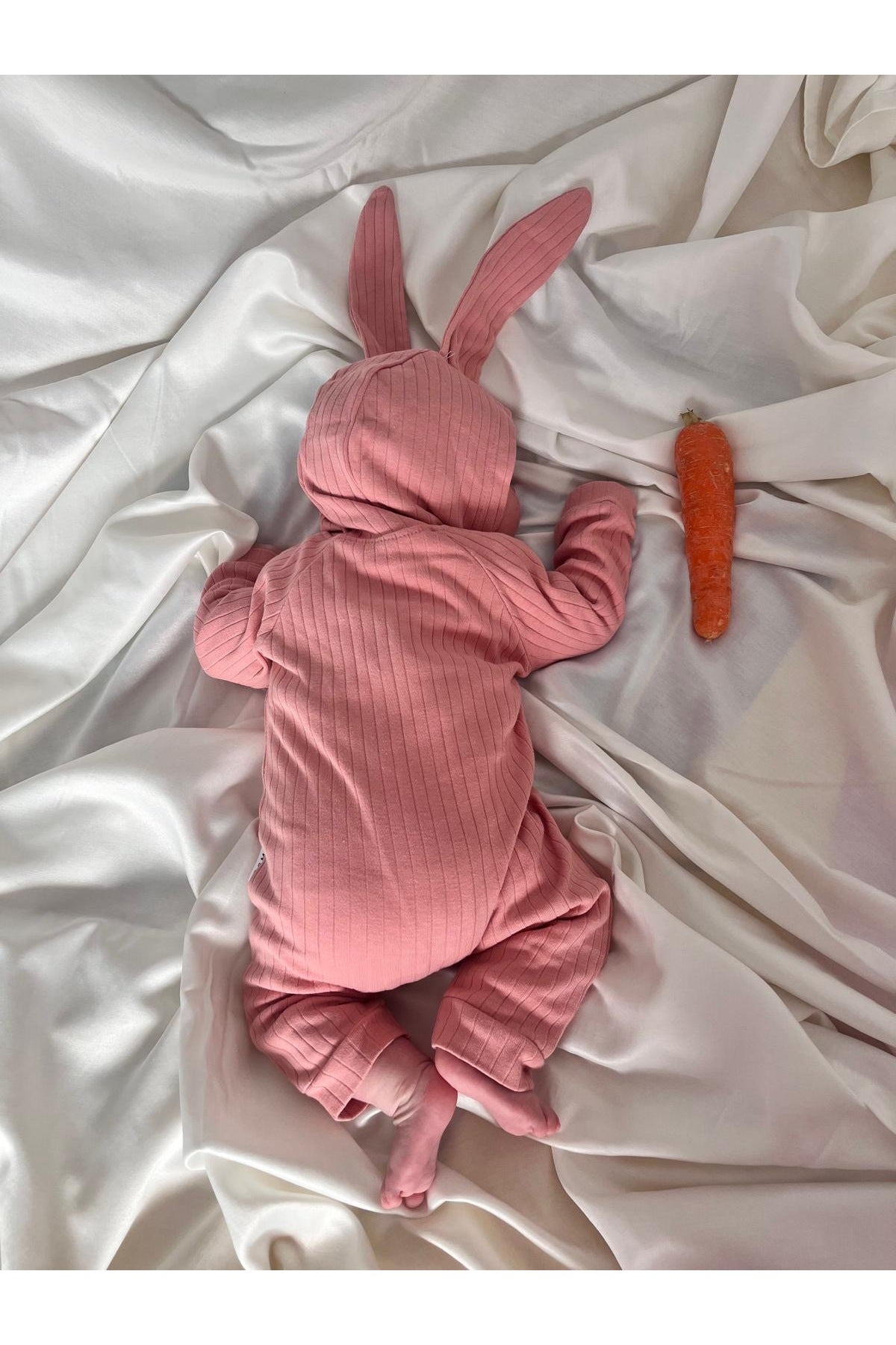 KULAKLI TAVŞAN BEBEK TULUM